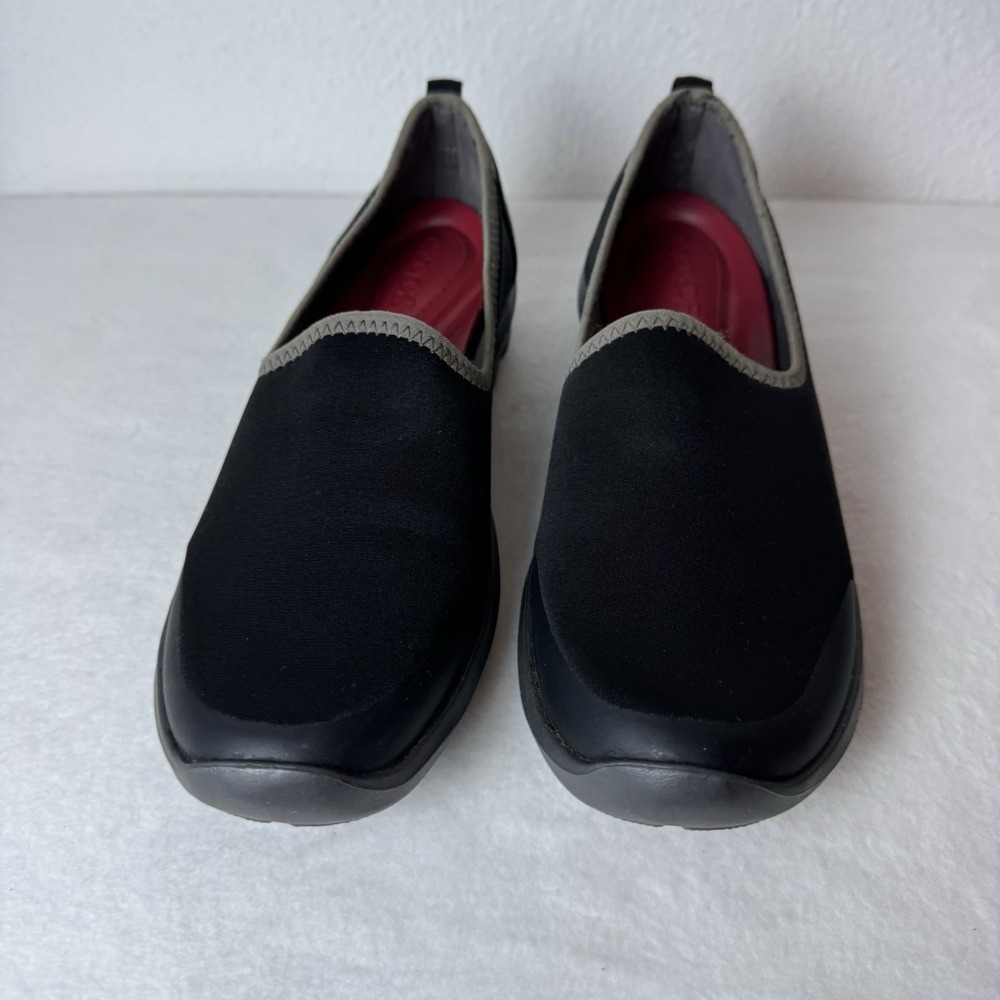 Crocs Busy Day Stretch Skimmer Slip On Comfort Shoes Women's size 10 Black - Picture 2 of 13